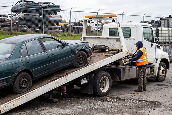 Salvage Car Removal in Indianapolis, IN